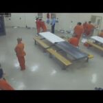 Inmate kills cellmate and hides body without guards noticing
