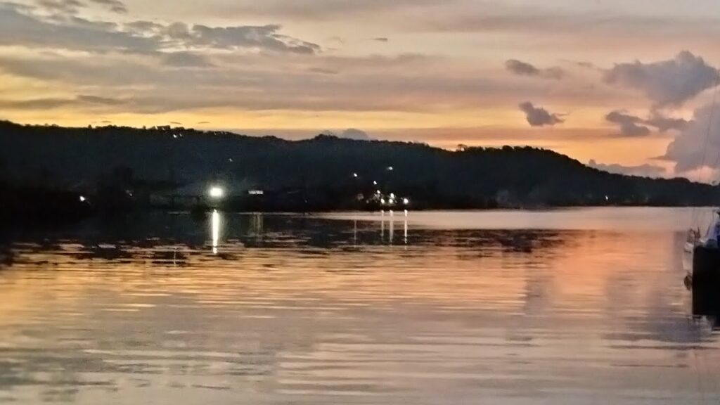 10/13/23  SIGNS IN THE SUN AND  THE MOON DISTRESS OF NATIONS!!!!