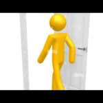 WHEN I WALK OUTSIDE MY DOOR👀 SMDH!!!!