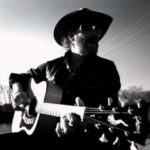Hank Williams, Jr. – "A Country Boy Can Survive" (Official Music Video)