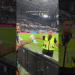 Luis Henrique régale une supportrice 👕 #foot #football #marseille #shortfootball #jersey