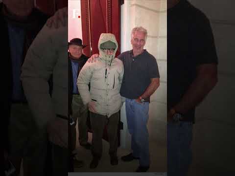 US: Bill Gates, Noam Chomsky Seen in New Epstein Photos | N18G